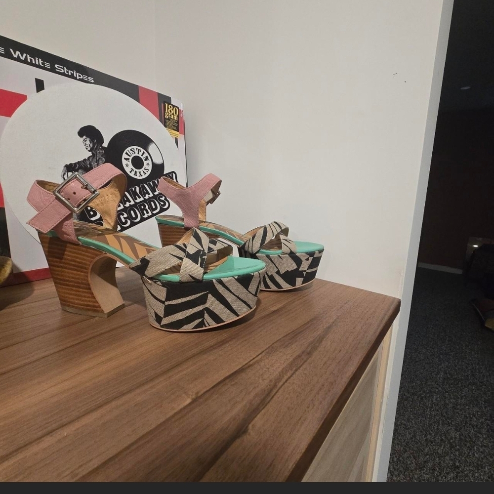 Stylish Multicolor Platform Sandals By Matiko.